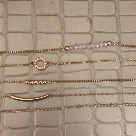 ⭐️3 for 30$⭐️Bracelet set - Picture 2 of 2